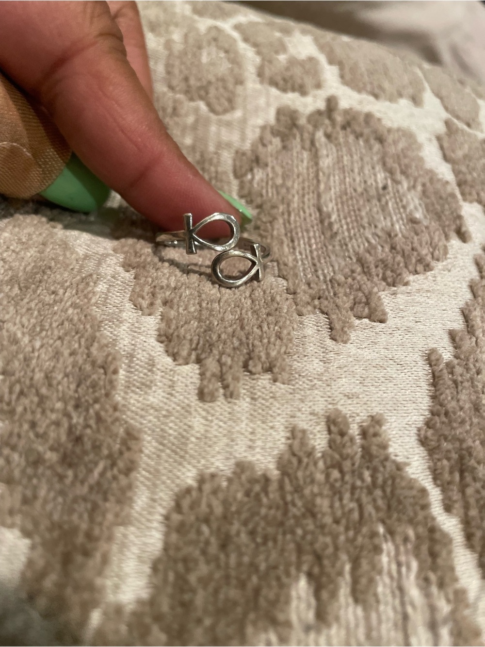 Silver Open Fish Symbol Ring - Double Fish Motif